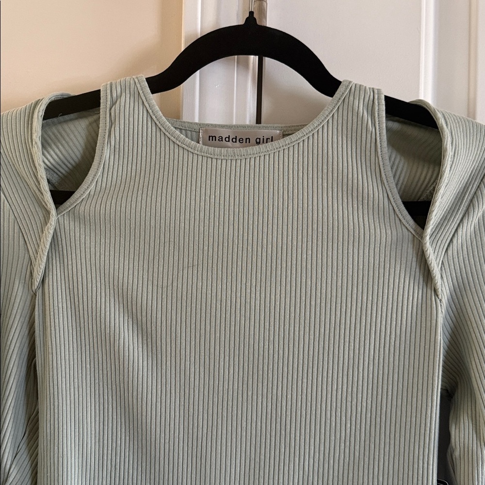 Madden Girl Juniors' Cut-Out Long-Sleeve Bodysuit - Picture 5 of 8